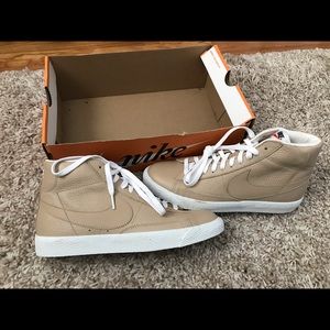 Nike Blazer Mid Prim - Mens size 8